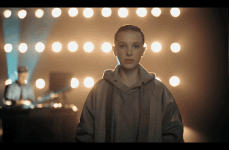 millie bobby brown stranger things dj vinom on set with millie bobby brown stranger things dj vinom
